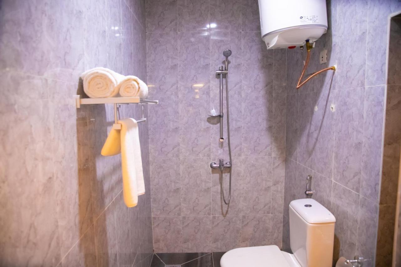 Hotel La Casa Cielo Котону Экстерьер фото